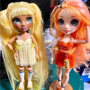 Set of 2 Rainbow High Dolls